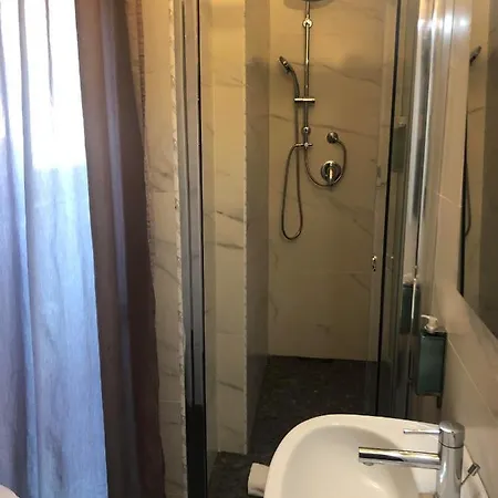 Apartament Pietranera