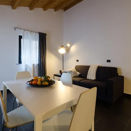 Pietranera Apartament